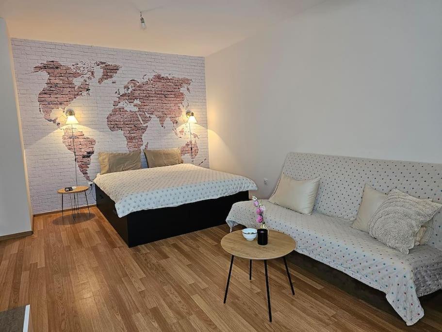 Grandpa Vojin'S Cozy Corner Apartment ซูโบติกา ภายนอก รูปภาพ